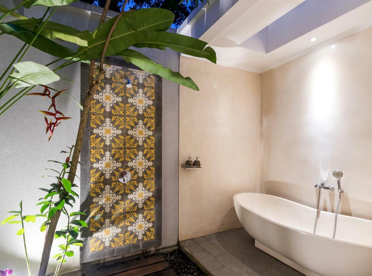 Villa Bijia W Private Pool - Peaceful Quiet Luxury - Near Monkey Forest Ubud